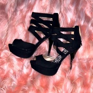 -Super Sexy Heels HALLOWEEN??